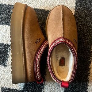 Ugg Tasman Brand New